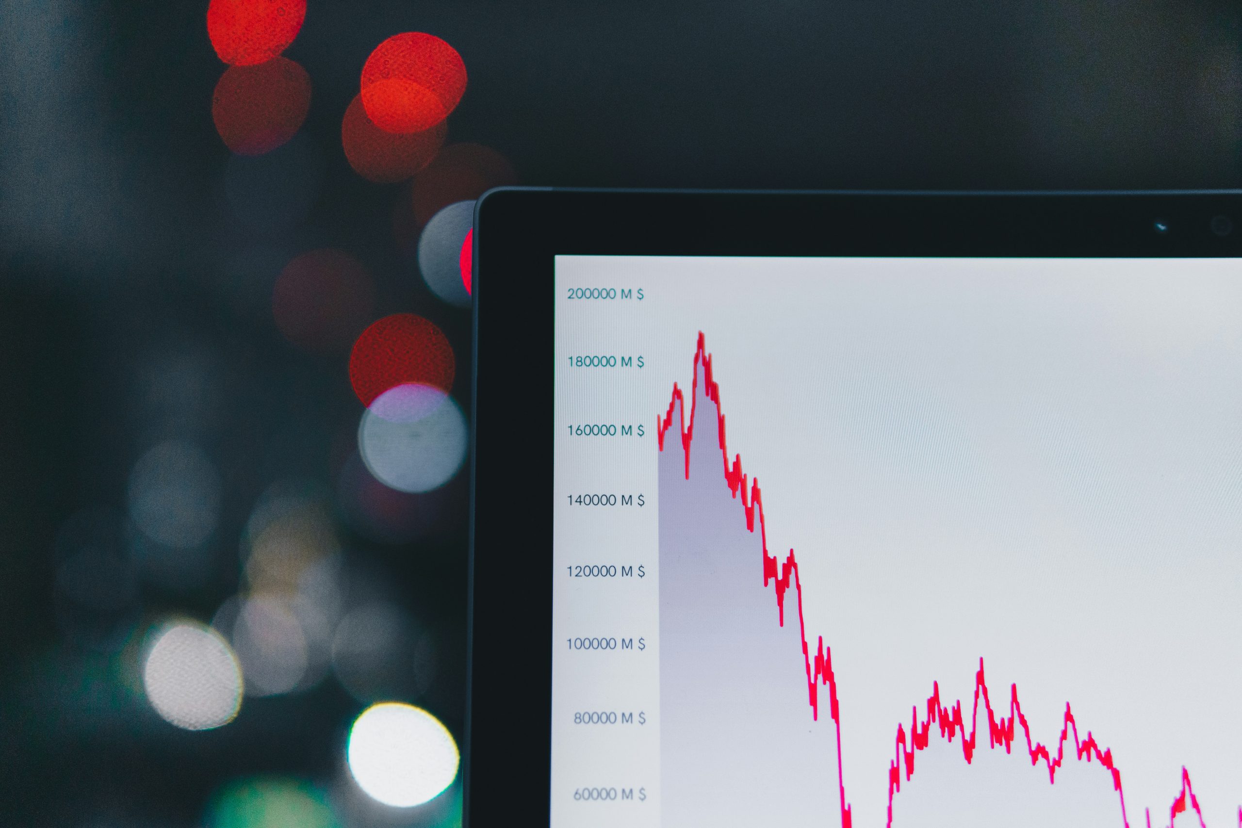 Outgrowing the Bottleneck: Why Disconnected Software is Killing Your Profit Margins